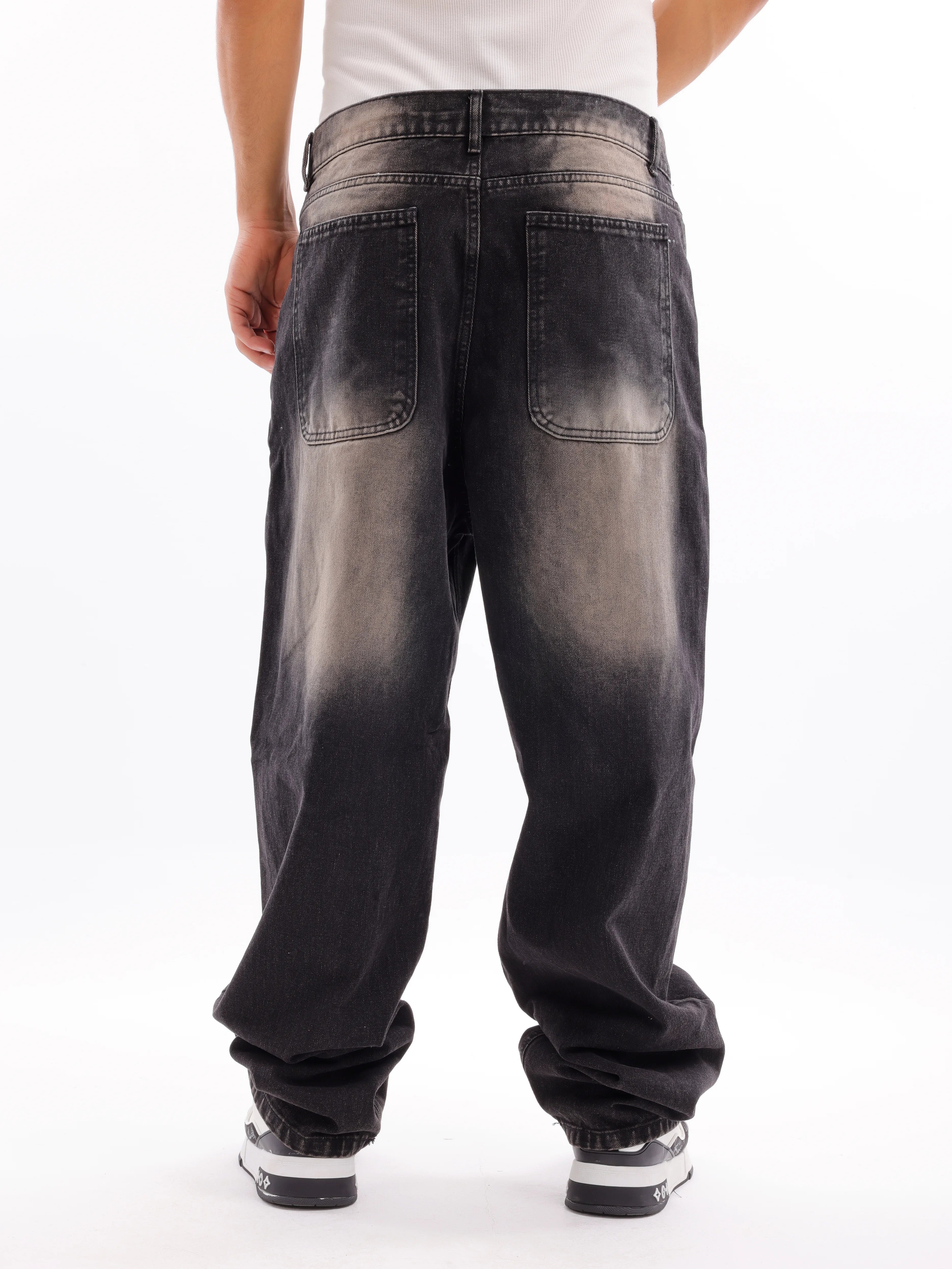 Cutting Wideleg Denim