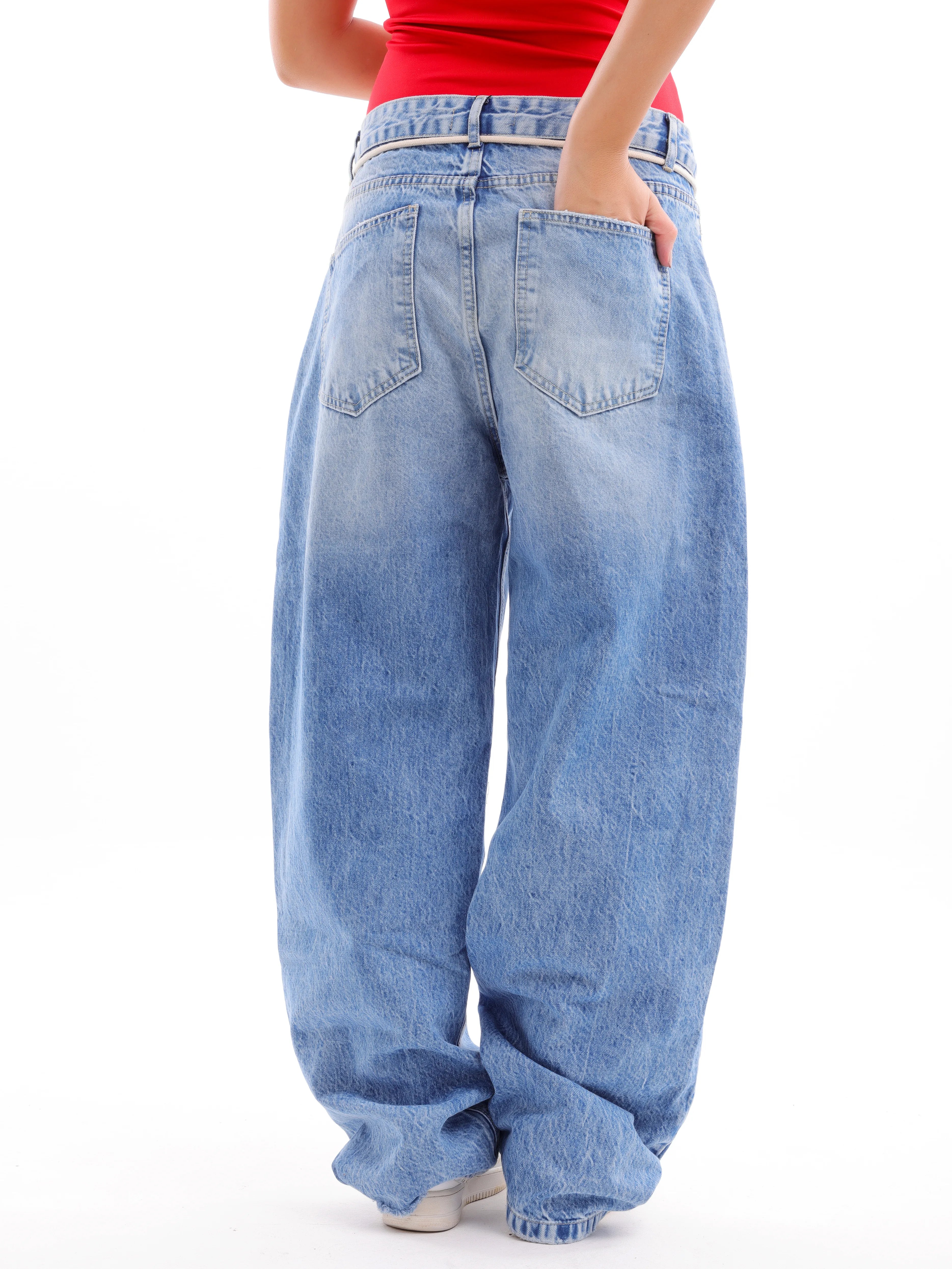 cutting Wideleg Denim